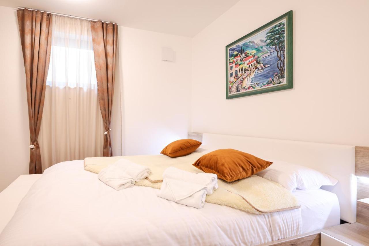 Premium Villa Nessi With Pool & Seaview Vir Extérieur photo